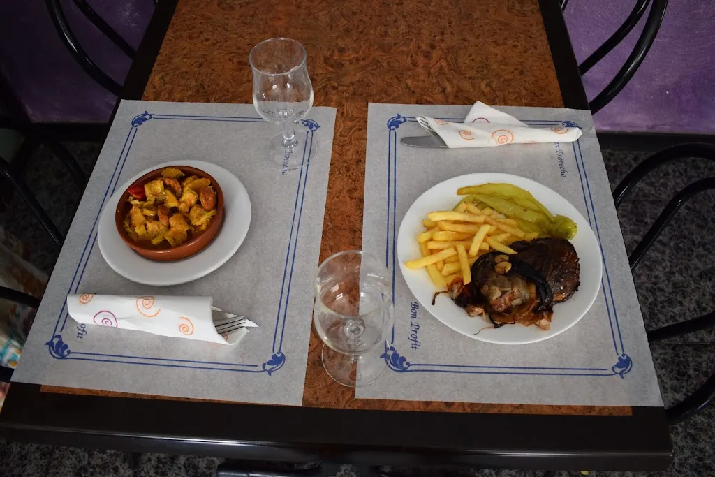 Menu_Restaurant Can Manel_Pinell de Brai_image_8