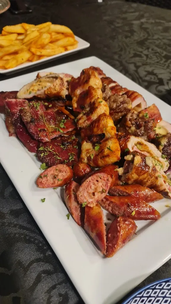 MK SATOVI RS_._Pla de Santa Maria_review