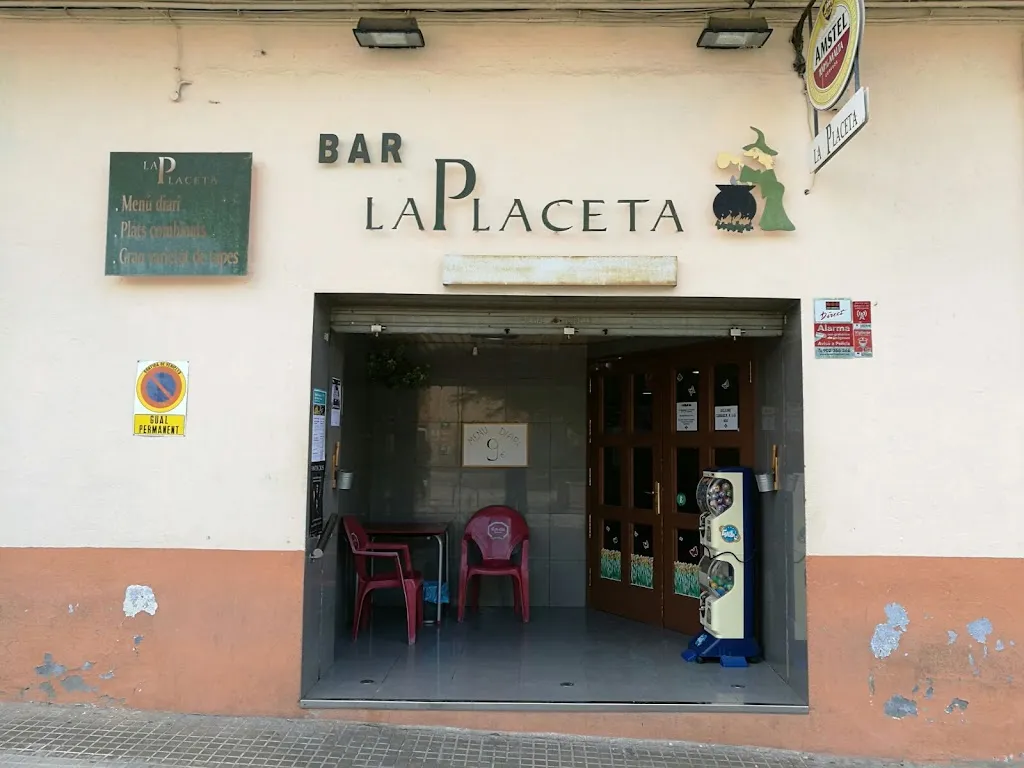 Bar - Restaurant La Placeta restaurant in Pla de Santa Maria