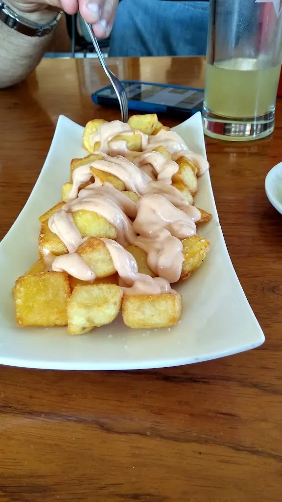 Menu_Cafeteria L'esplanada_Pla de Santa Maria_image_1