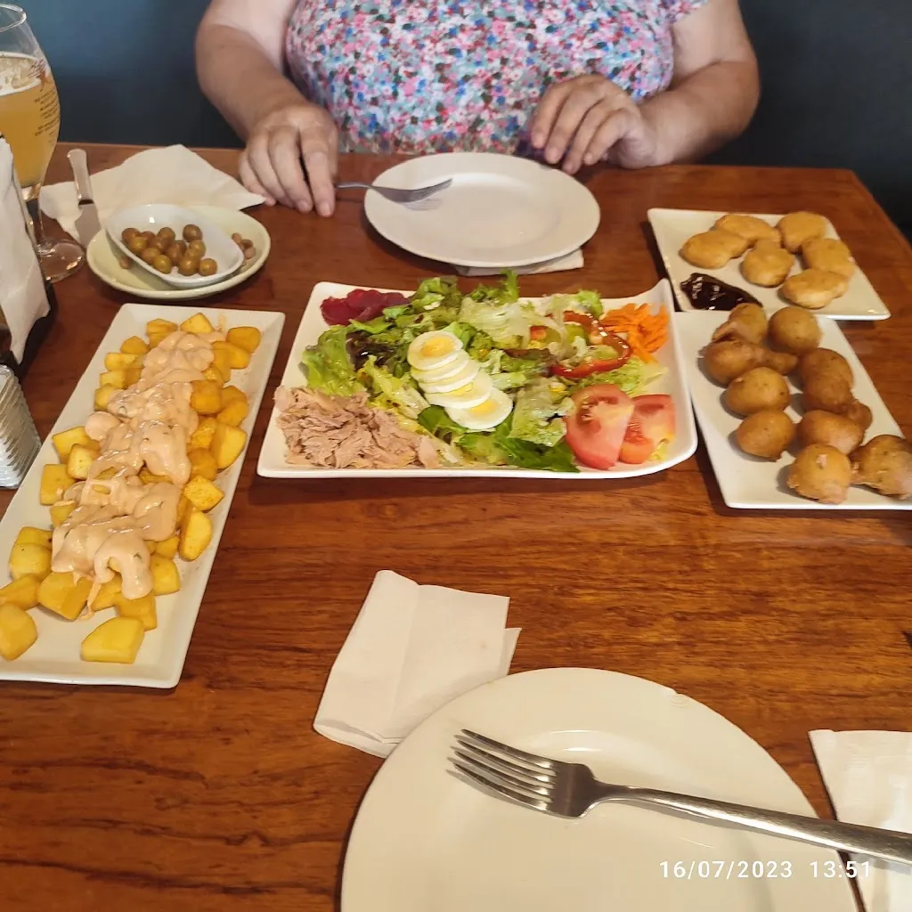 Menu_Cafeteria L'esplanada_Pla de Santa Maria_image_5