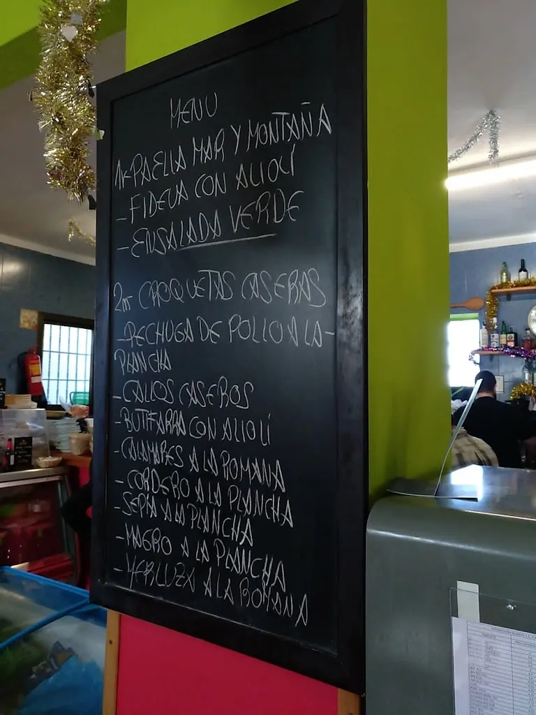 David Reche Jimenez_Bar Restaurant Torre Santa Maria Residencial_Pla de Santa Maria_review