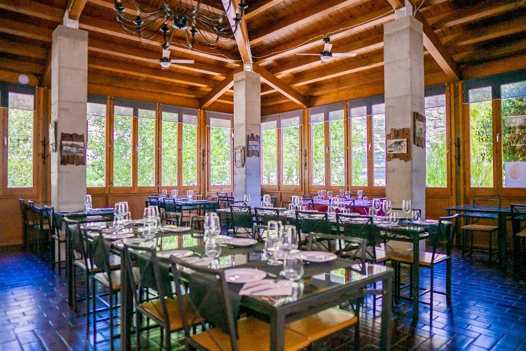 Restaurant Port Massaluca restaurant in Pobla de Massaluc