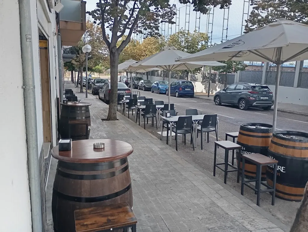 Bar joventud restaurant in Pobla de Mafumet