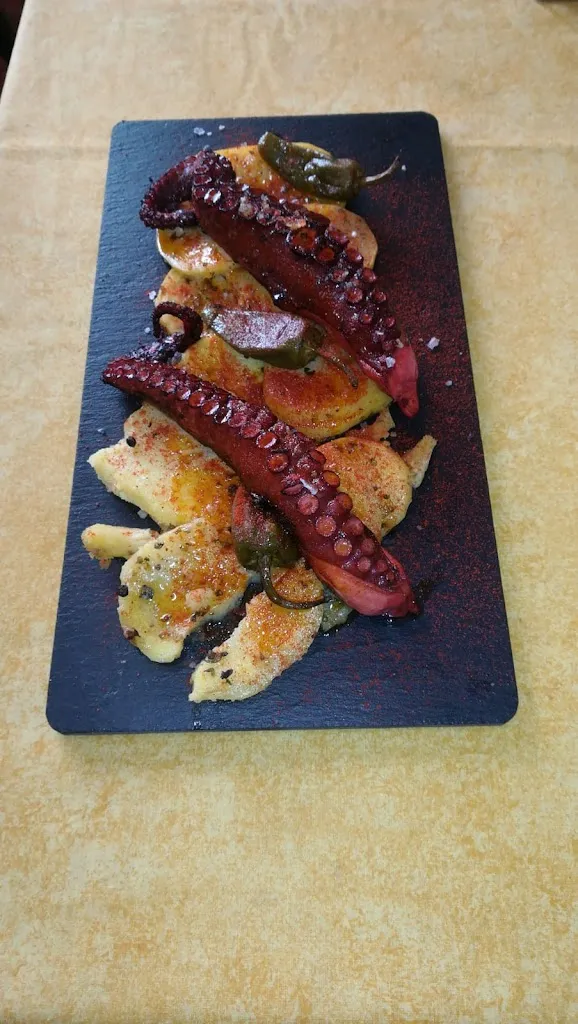 Bar La Pobla_Pobla de Mafumet_slider_image_2