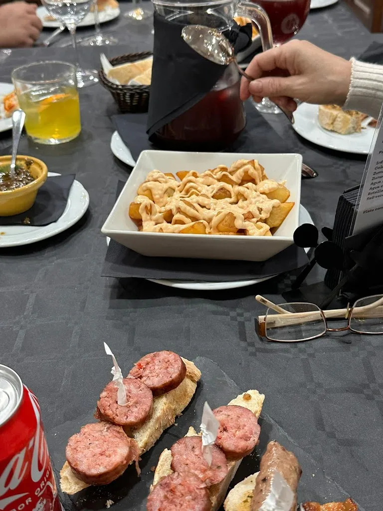 Bar Hostal La Pobla_Pobla de Mafumet_slider_image_3