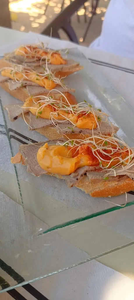 Yolanda Vidal_Le petit plaisir La Pobla de Montornès_Pobla de Montornès_review