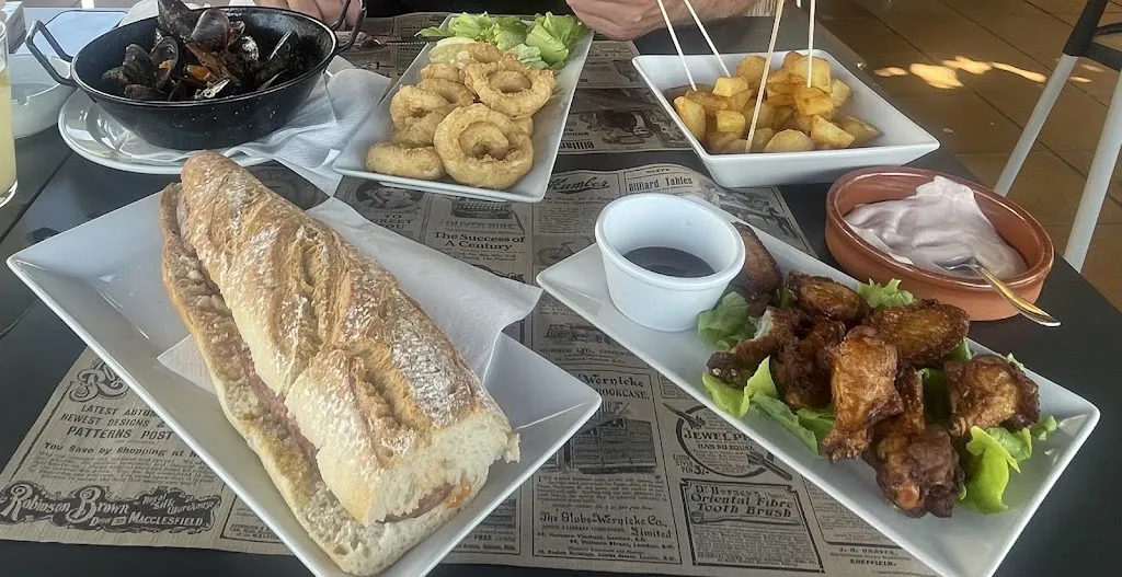 Claire Bailey_Restaurant Braseria Paco_Pobla de Montornès_review