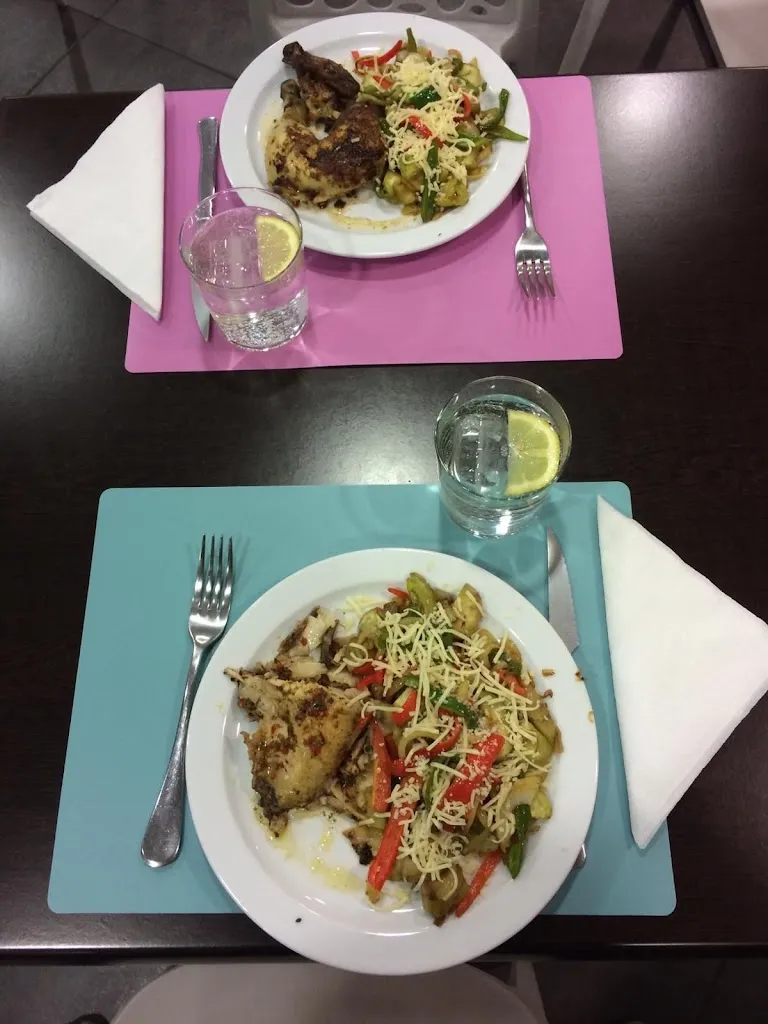 Menu_4U. Cafeteria & Restaurant_Pobla de Montornès_image_3