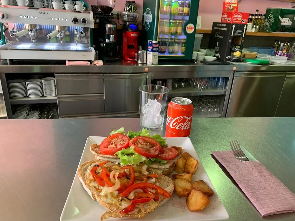 Menu_4U. Cafeteria & Restaurant_Pobla de Montornès_image_7