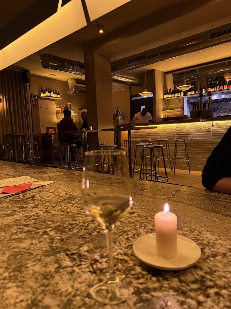 Luis Eduardo Tavares_María Del Río_María_review