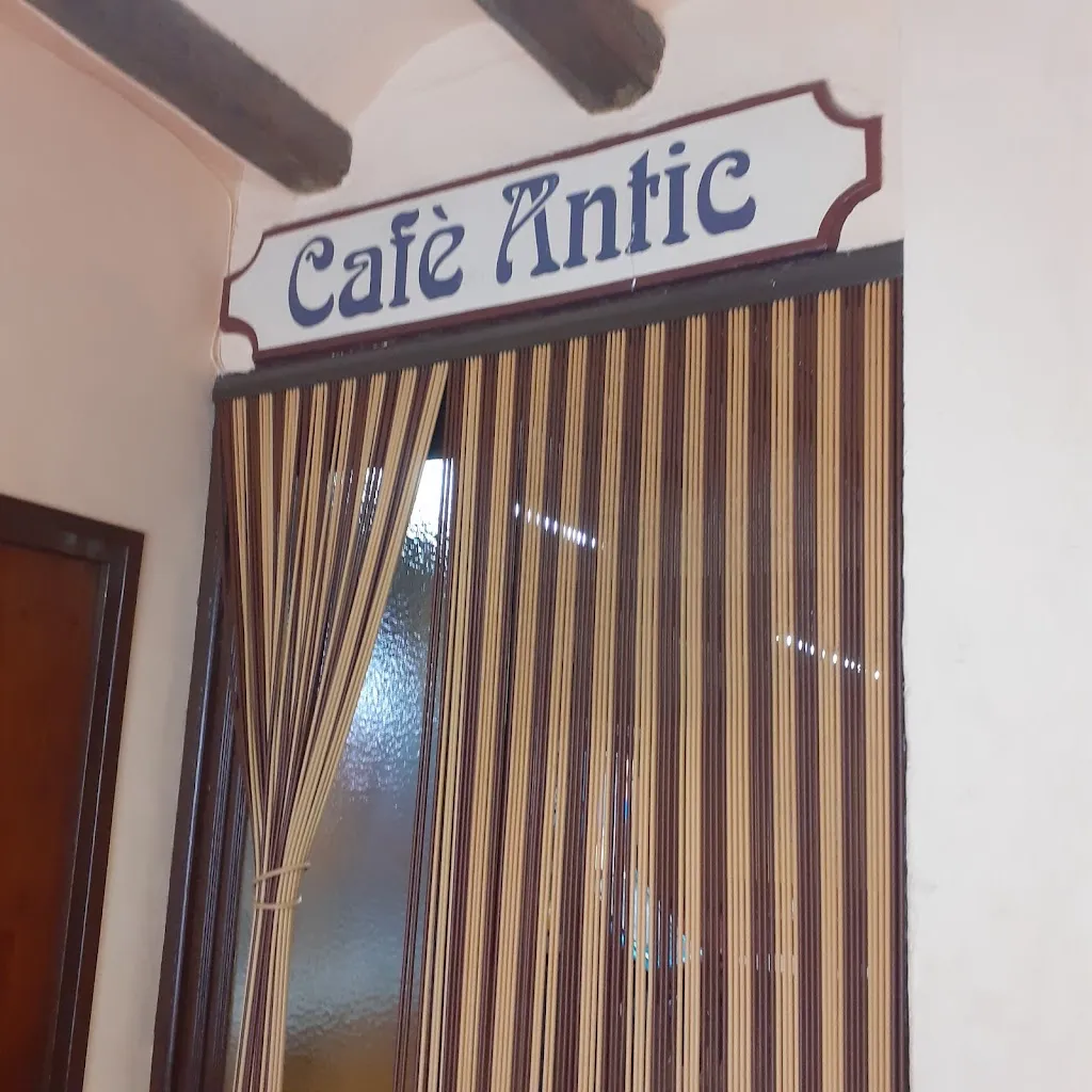 Oriol Pascual_Cafè Antic_Porrera_review