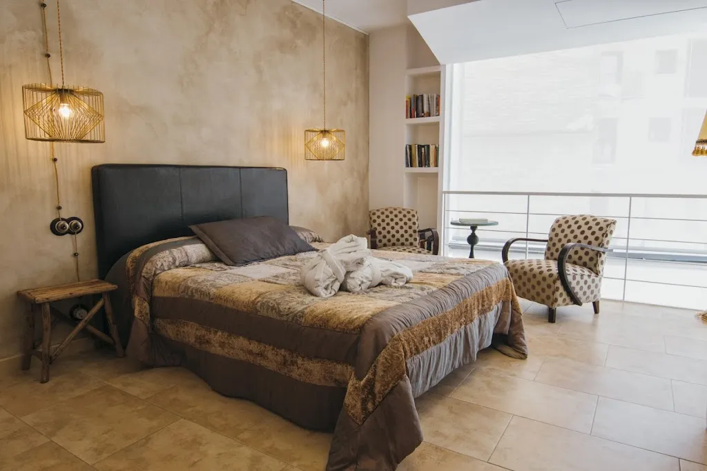 Casa dels abeuradors_Prat de Comte_slider_image_1