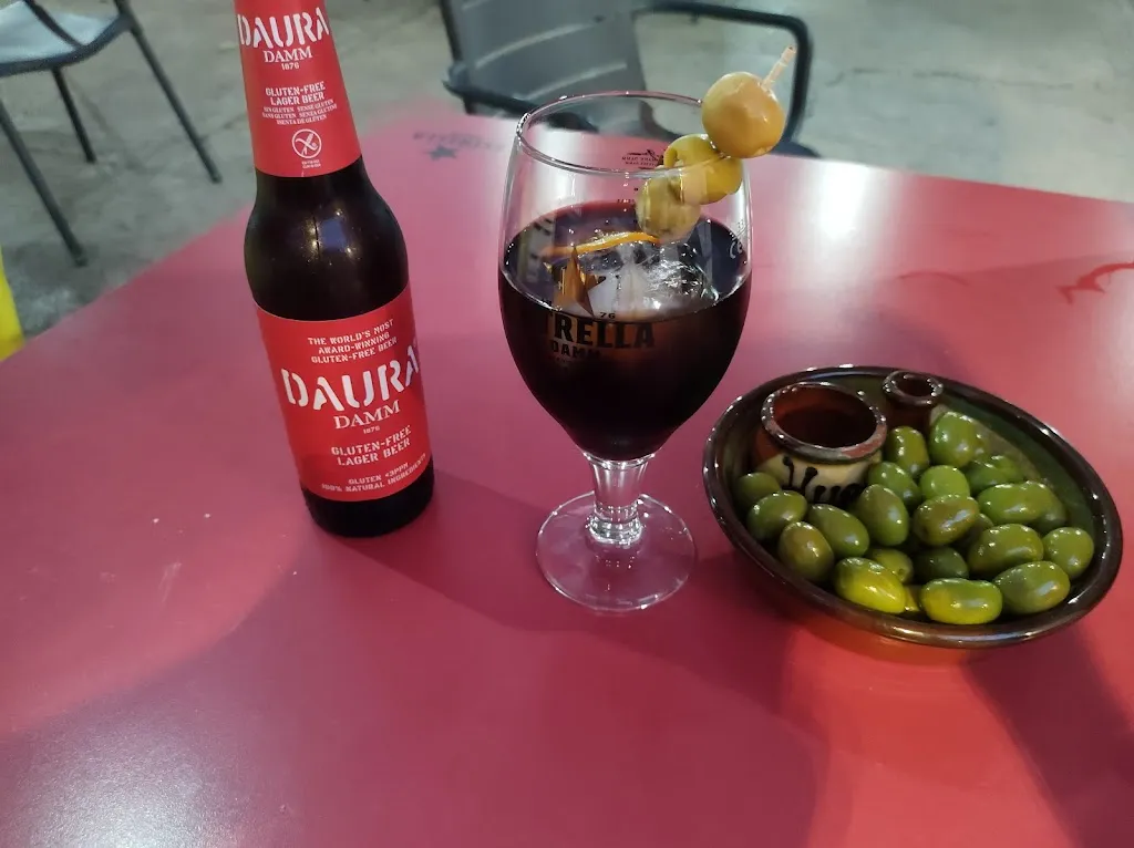 Carlos_Bar de Baix_Rasquera_review