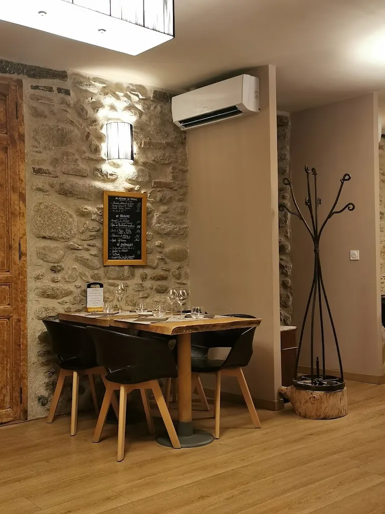 Restaurant LA FERRERIA_Prades_slider_image_1