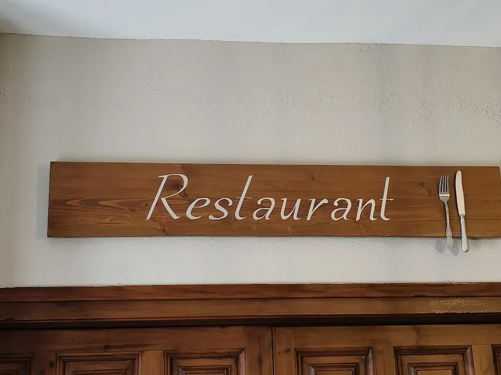 merce Llobera Bravo_Fonda Espasa_Prades_review