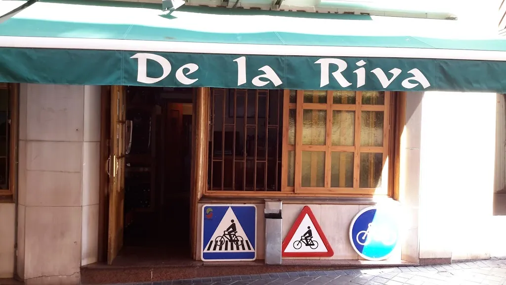 De la Riva_Riba La_slider_image_1