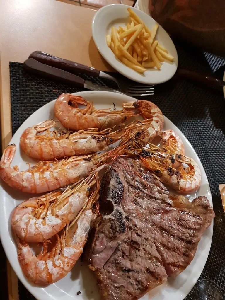 the traveling angler by Paul Rose_Bar - Restaurante La Pansa_Riba-roja dEbre_recensione