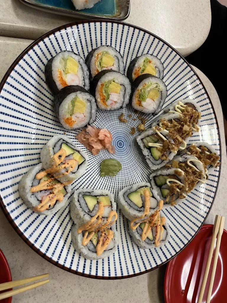 Ellie R_Sushi & Ramen 101 Ichiba @ Mercado Santa María-Atocha_María_recensione