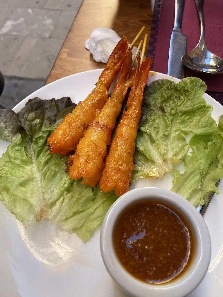 Daniel Markovich_Little Bangkok_Reus_review