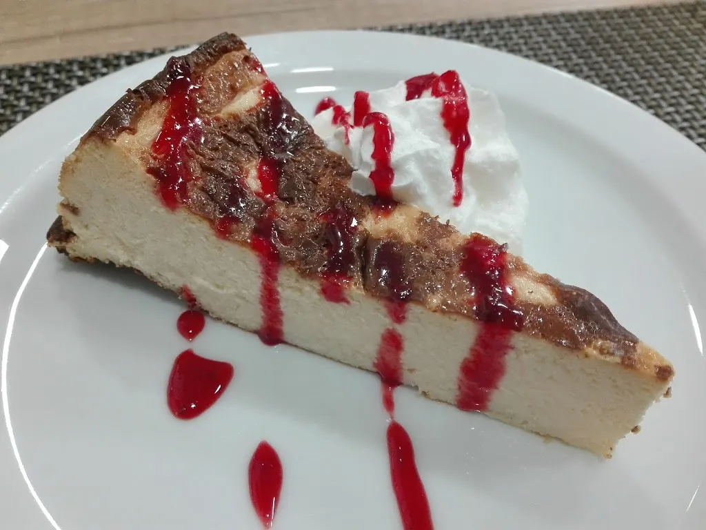 Menu_RESTAURANT TRIANGLE_Roquetes_image_6