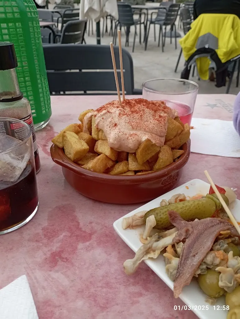 Bar La Lira_Roquetes_slider_image_3