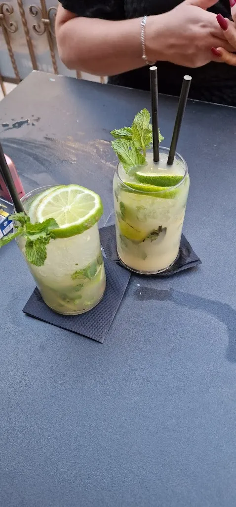 Brian Ringeling_La Sal - Salou_Salou_review