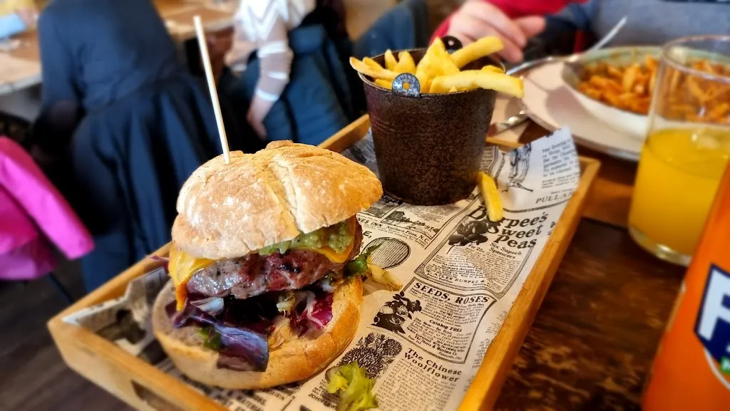 Menu_Theatre Town_Salou_image_9