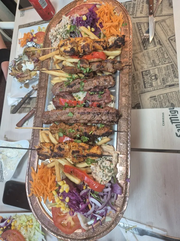 S.A. S_Ararat Salou_Salou_review