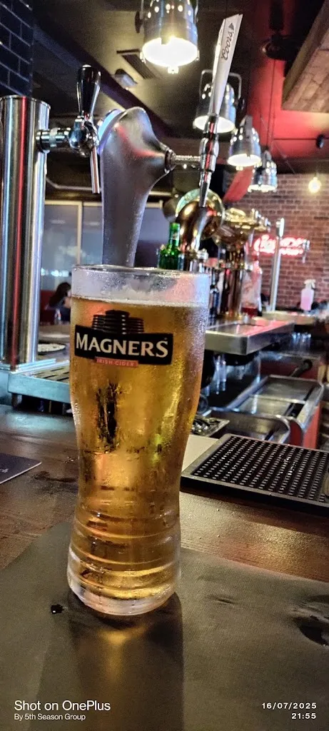 Hamid Anzabi_The Roadhouse Salou_Salou_review