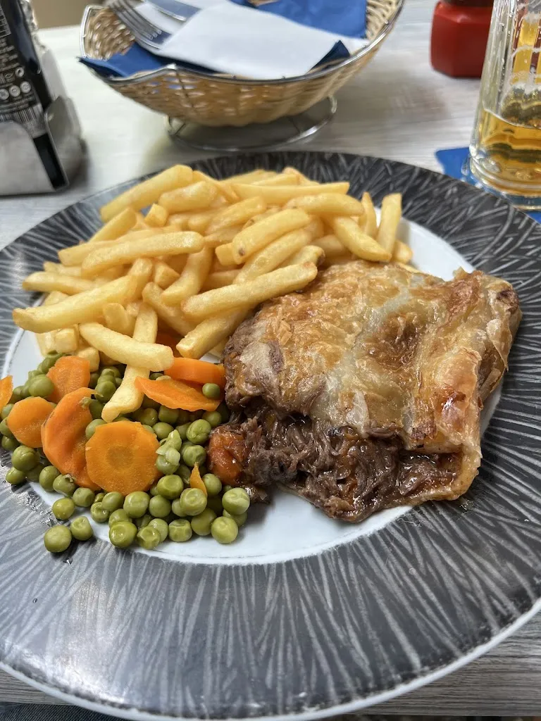 Lars Doerwald _Linda's Bar Restaurant_Salou_review
