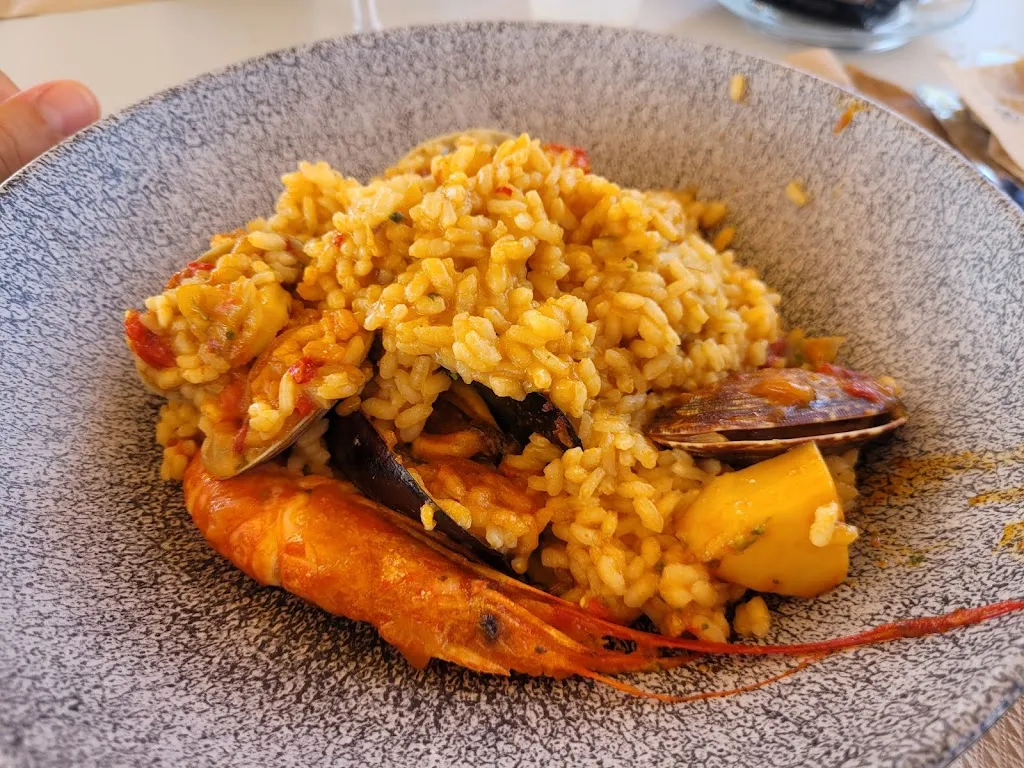 Menu_BLUÜMA BEACH BAR_Salou_image_1