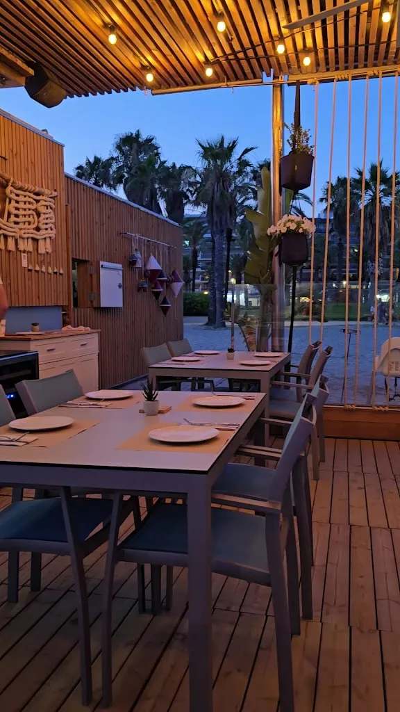 BLUÜMA BEACH BAR_Salou_slider_image_2