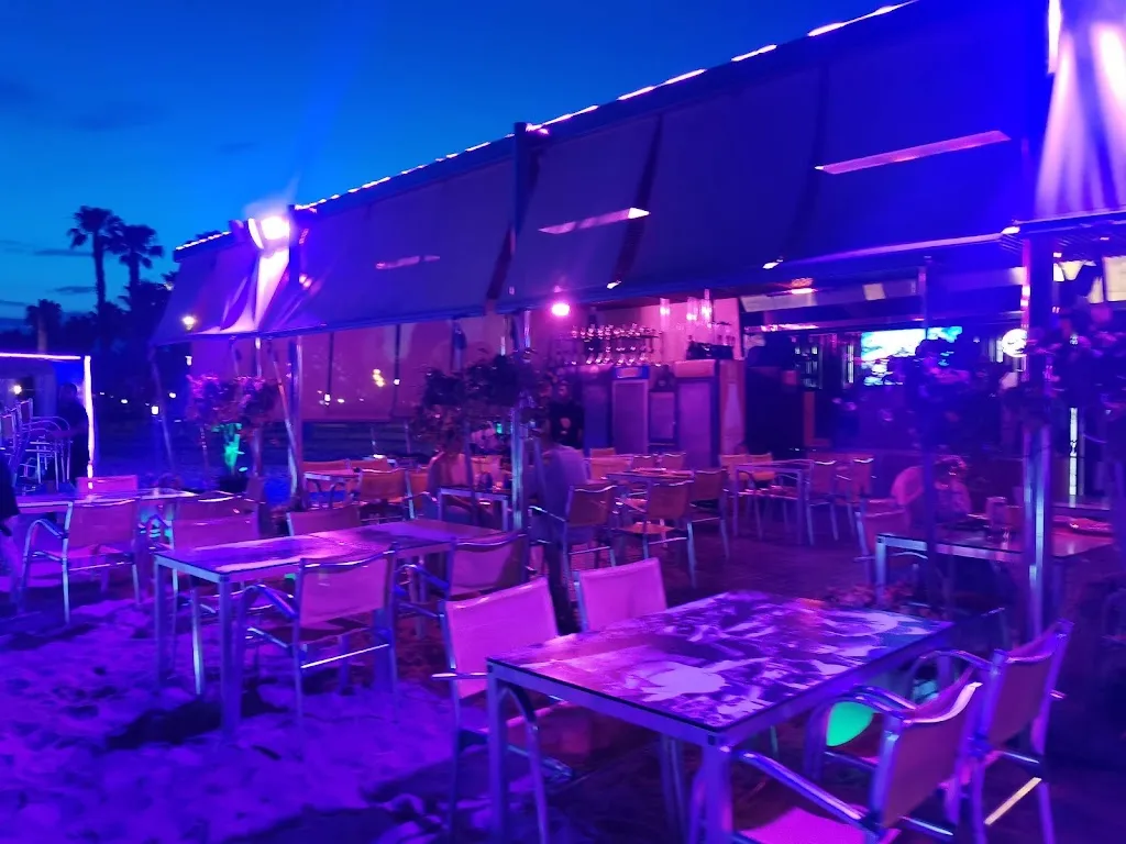 David F_Bar restaurant Ocean City_Salou_review