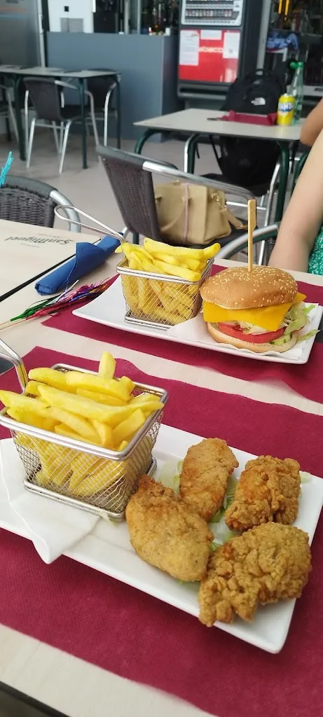 Joshua Molyneux_BAR & RESTAURANT PACIFIC_Salou_review