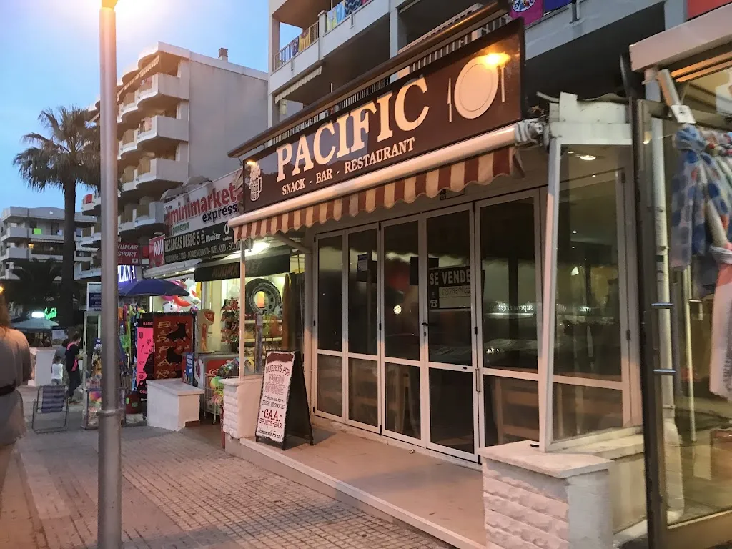 BAR & RESTAURANT PACIFIC_Salou_slider_image_1