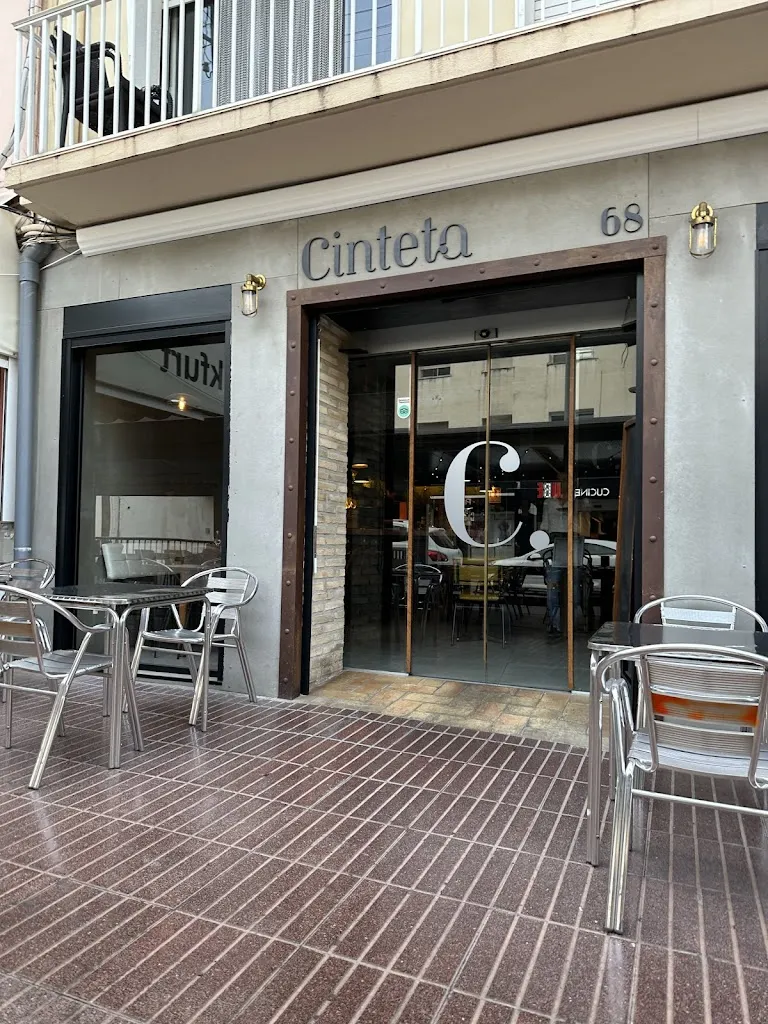 Cinteta Gastrobar restaurant in Sant Carles de la Ràpita