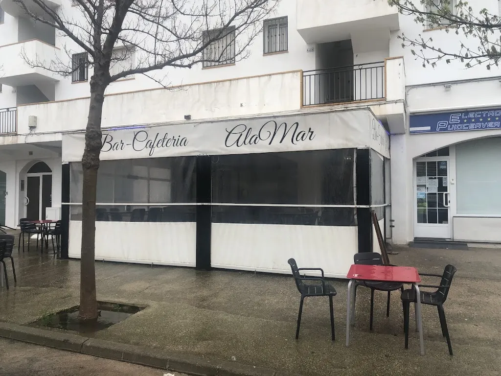 Alamar Bar restaurant in Sant Carles de la Ràpita