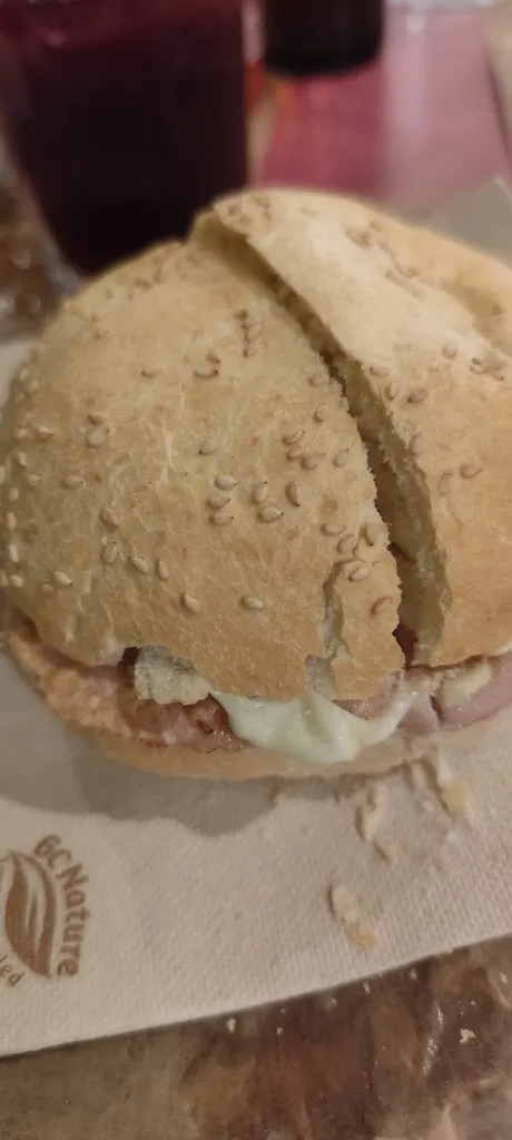 Esther De Miguel_La Pensió_Sant Carles de la Ràpita_recensione