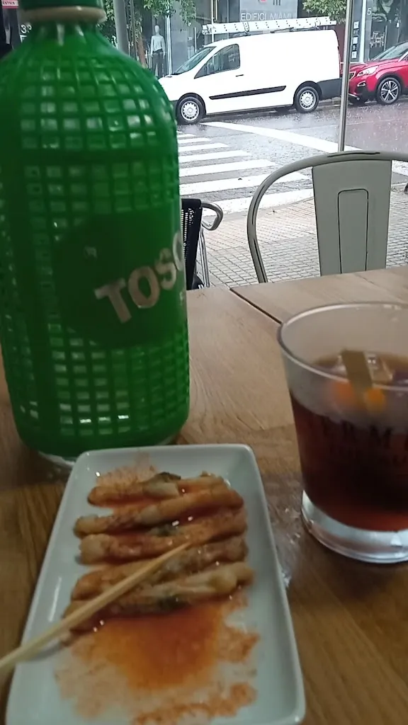 Vermutería Lo Racó del Vermutenc_Sant Carles de la Ràpita_slider_image_2