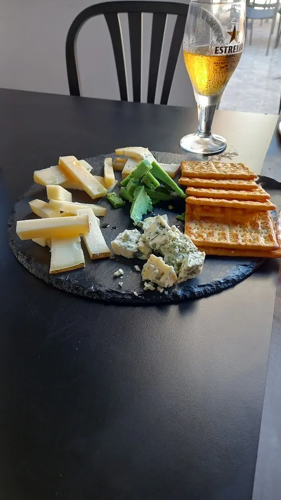 Menu_BRASERIA CAFETERIA RAQUEL_Sant Carles de la Ràpita_image_9