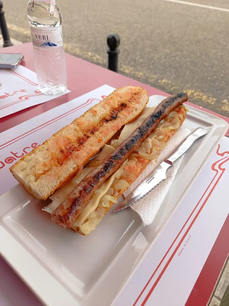 Menu_Els Quatre_Sant Jaume dels Domenys_image_4