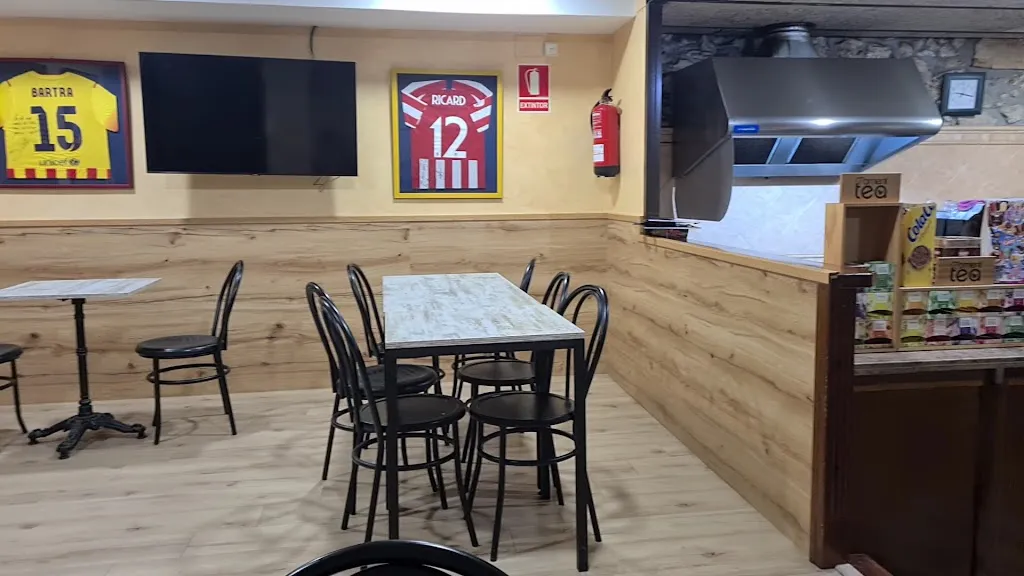 El Most_Sant Jaume dels Domenys_slider_image_2