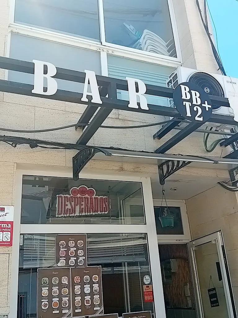 BBT2+ restaurant in Sant Jaume dEnveja