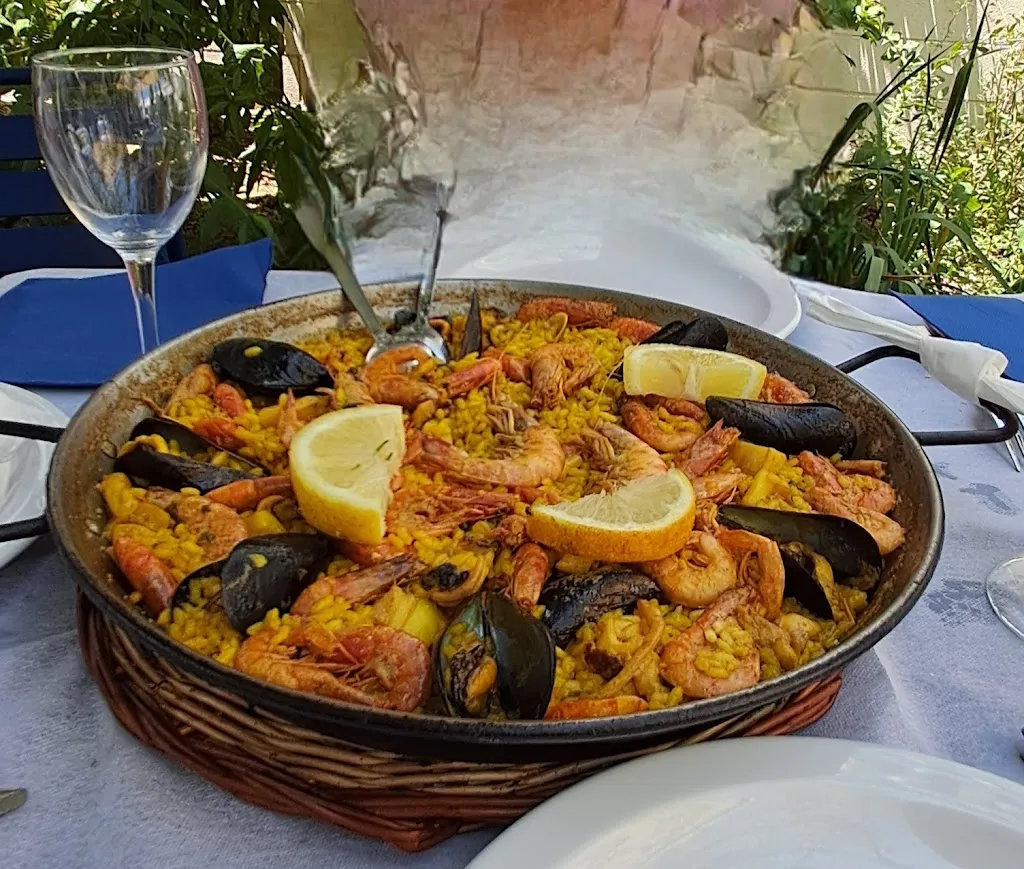 Ronald Taylor_Ida Can Machino_Sant Jaume dEnveja_review