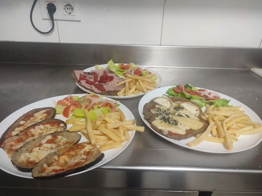 Menu_La Flor Roja_Santa Coloma de Queralt_image_9