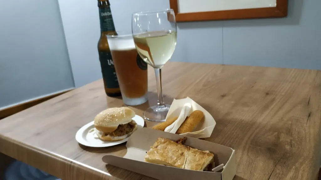 Menu_Bar La Caixa_Santa Coloma de Queralt_image_1