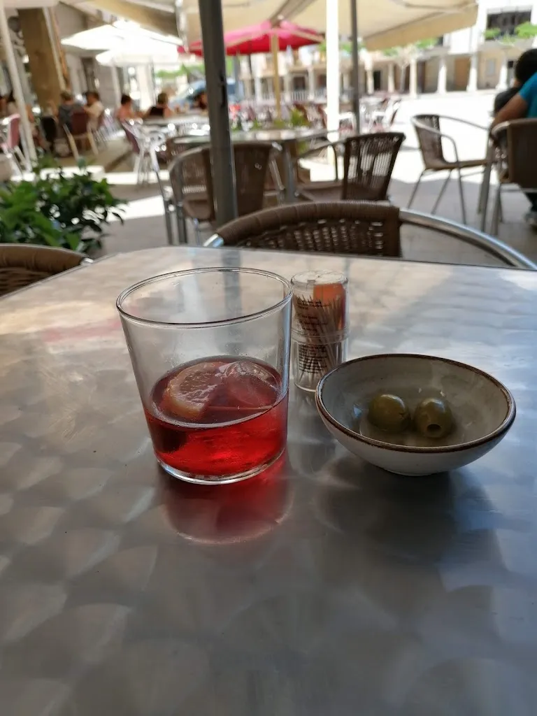 Menu_Bar La Caixa_Santa Coloma de Queralt_image_3