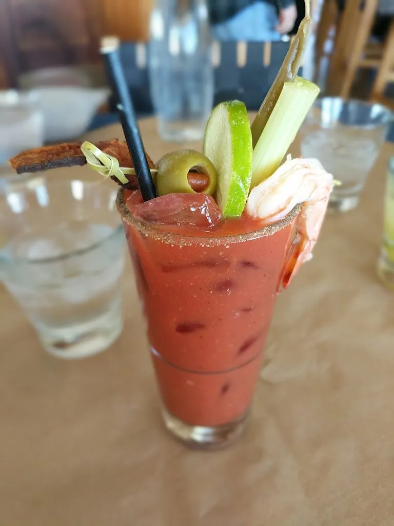 Menu_Boathouse at Hendry's Beach_Santa Bárbara_image_6