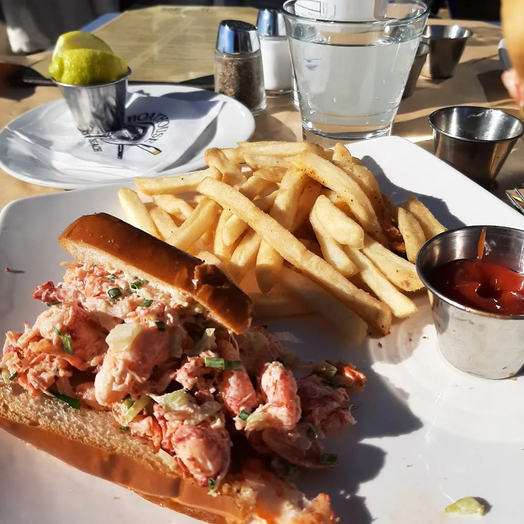 Menu_Boathouse at Hendry's Beach_Santa Bárbara_image_9